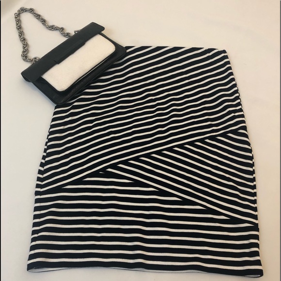 Ann Taylor Loft Mini Skirt - Picture 2 of 4